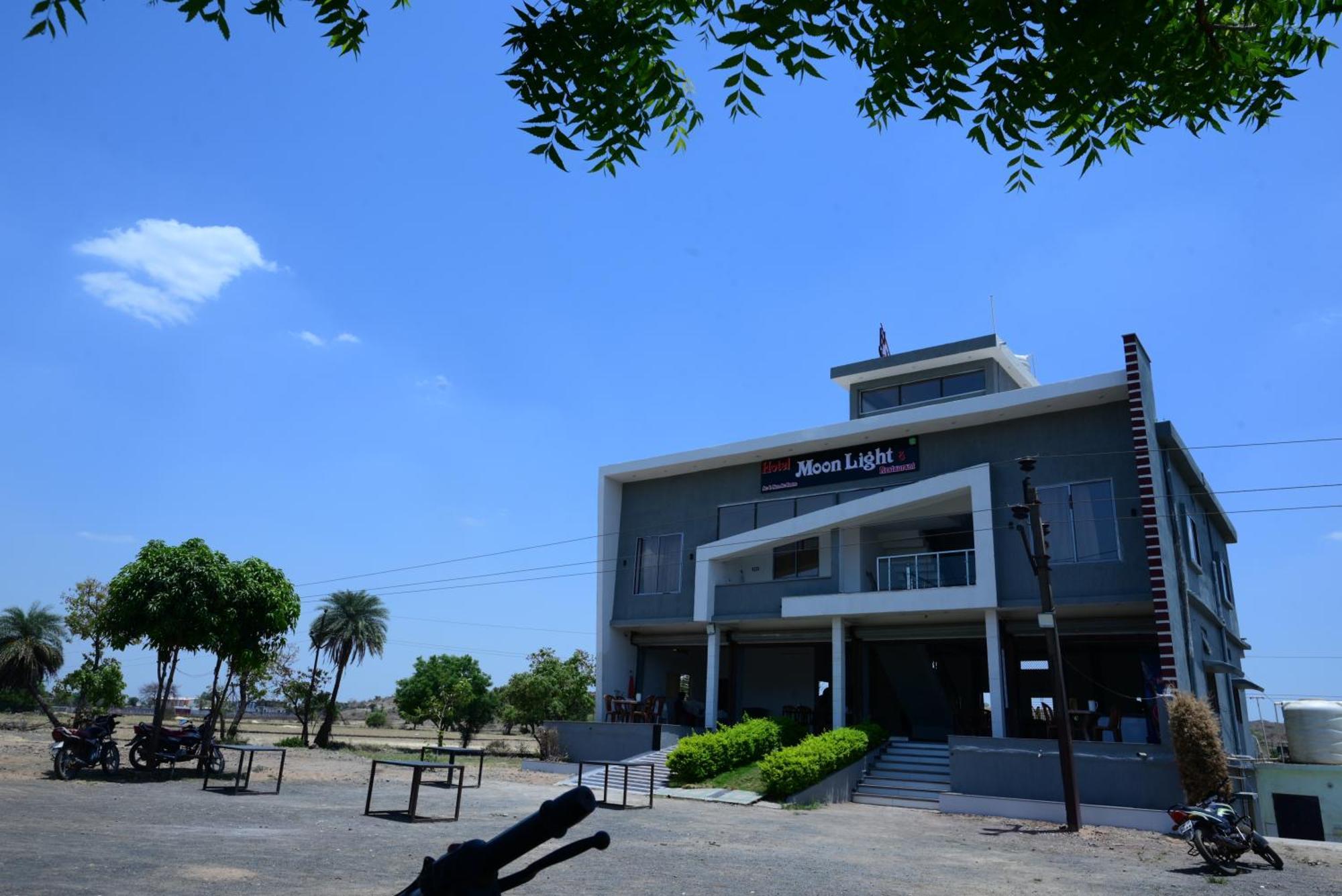 Sehore Hotel Moonlight & Restaurant מראה חיצוני תמונה